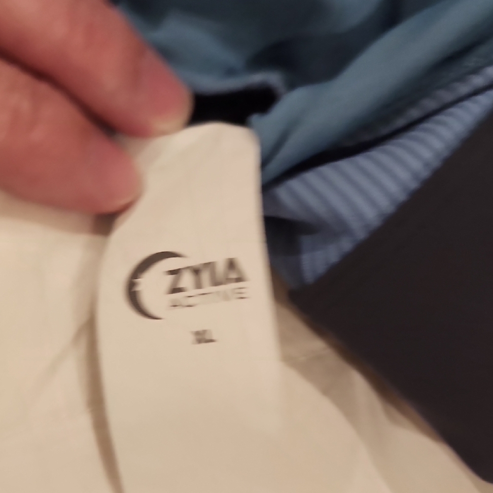 ZYIA Blue and Navy Sports Bra with Adjustable Straps - Picture 5 of 5